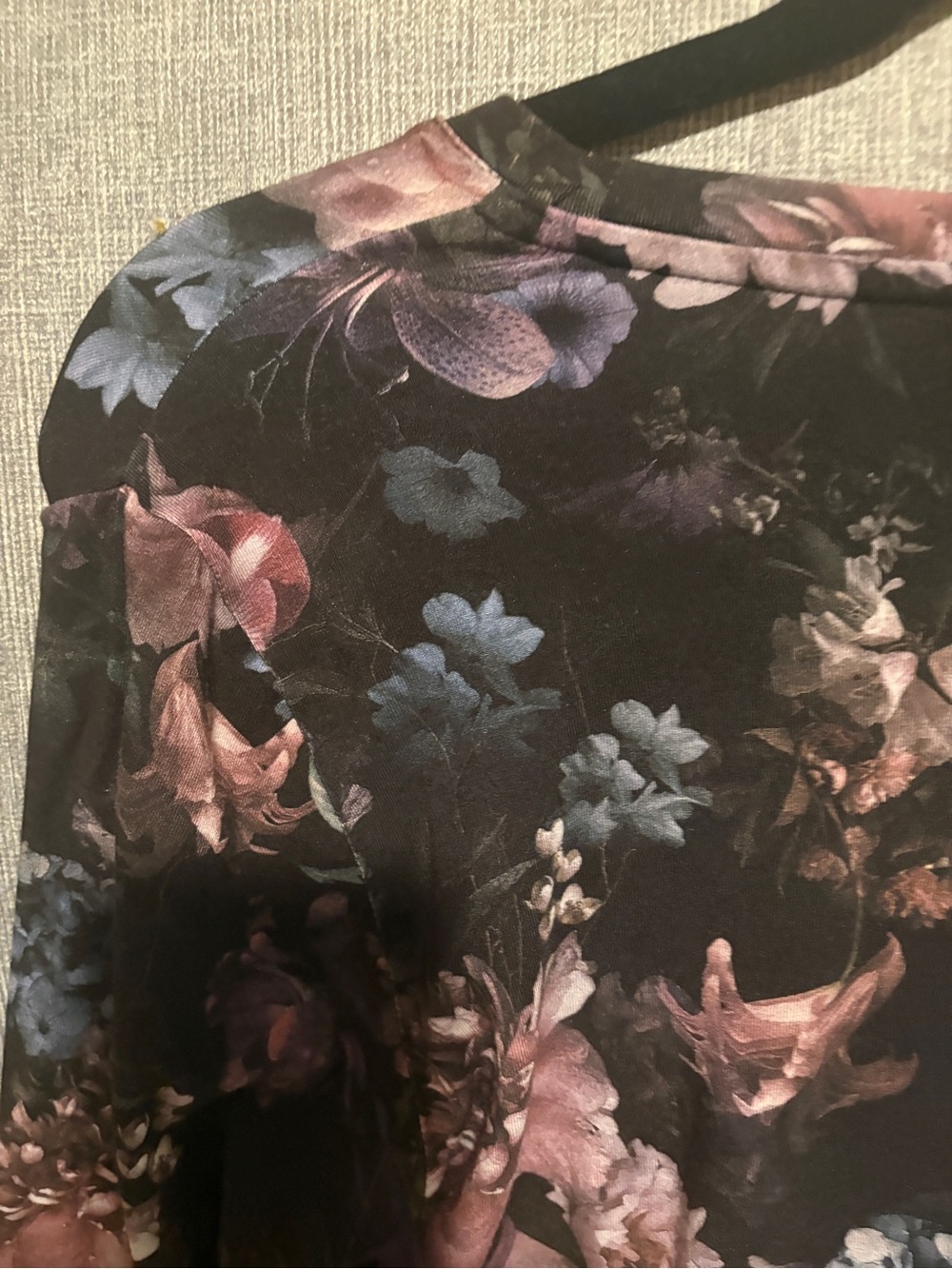 L'AGENCE Black Floral Crewneck Sweater with Pink & Blue Blooms - Picture 3 of 7